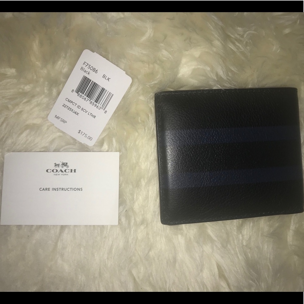 Coach wallet
